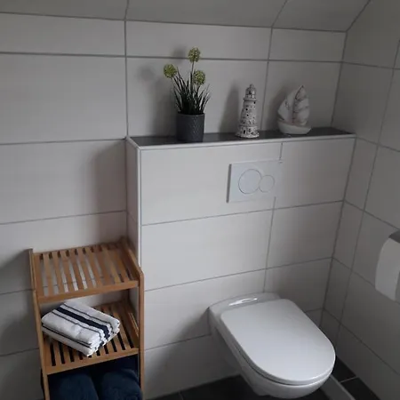 Moewennest * Neuharlingersiel